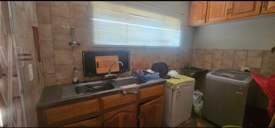 4 Bedroom Property for Sale in El Toro Park Northern Cape